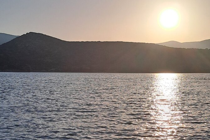 4 Hour Fishing and Swimming Boat Experience in Schisma Eloundas - Rod, bites, and the chances of catching your lunch