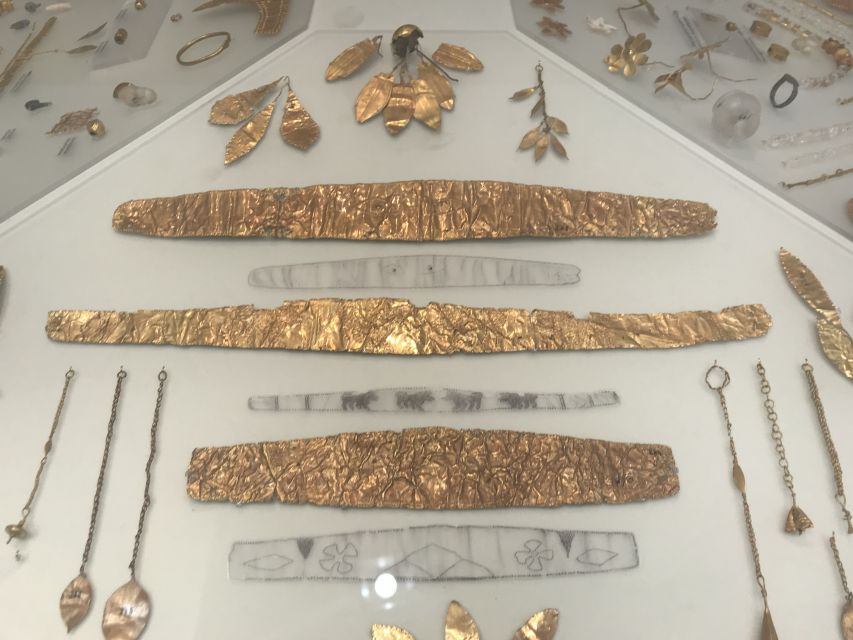 Archaeological Museum of Heraklion: Guided Walking Tour - The Minoans first: why this collection earns its reputation