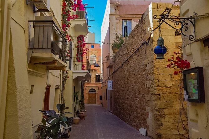 Chania, Kournas and Rethymno from Heraklion Private Tour - Door-to-door pickup from Heraklion: less hassle, more day