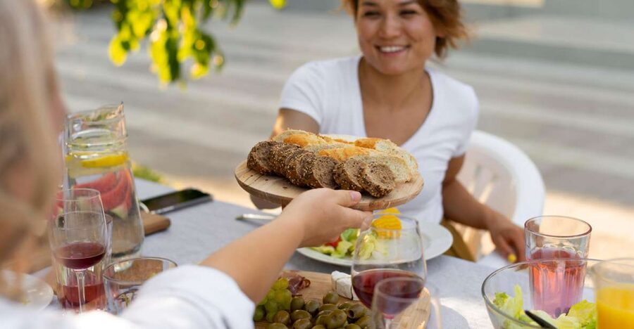 Crete: Heraklion Food and City tour - The Mezedopoleio Feast: Eggplant, Bekri Goat or Pork, Sausage, Olive Oil, Cheese, and Raki