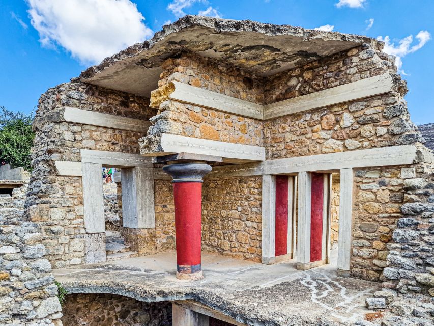 Crete: Knossos Palace, Heraklion City, Market Guided Tour - The Patsides Minoan Farm stop: tastings and plant talk you can actually use
