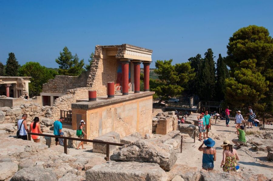 Crete: Knossos Palace, Heraklion City, Market Guided Tour - What you pay for (and what you’ll still need to budget)