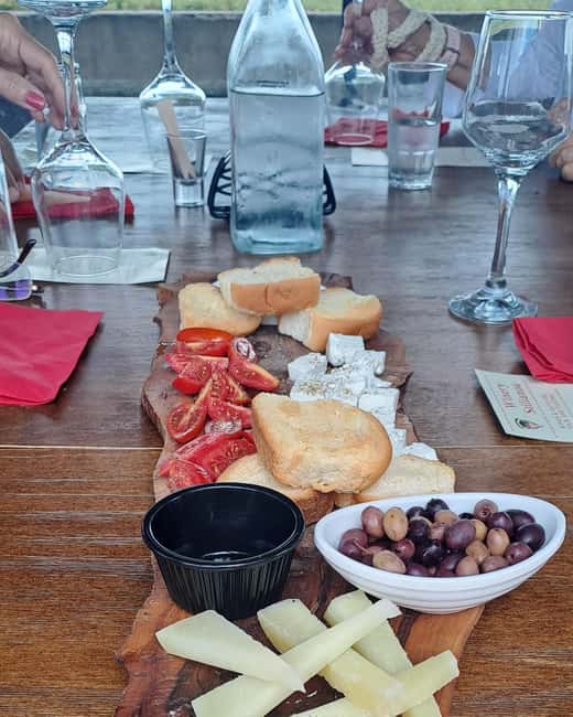 Crete: Knossos Palace, Winery & Olive Oil Tour with Lunch - Extra Virgin Olive Oil: Tasting Quality and Learning the Basics