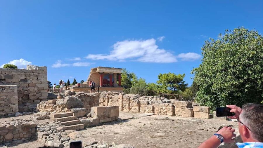 Crete: Knossos Palace, Winery & Olive Oil Tour with Lunch - Who This Tour Suits Best (and Who Might Skip It)