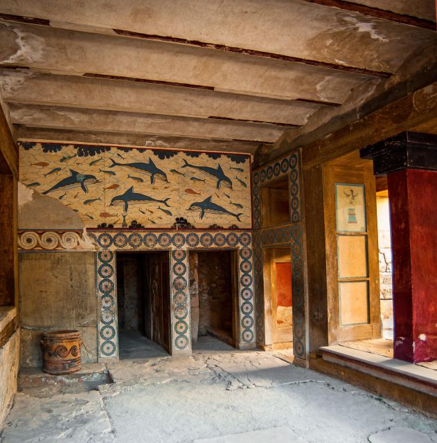 Crete: Lasithi Plateau & Knossos Palace Tour - Lasithi Plateau at 850 meters: windmills and drainage canals