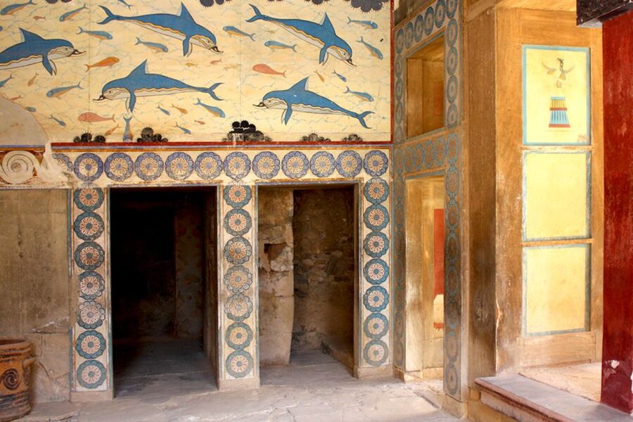 Crete: Palace of Knossos E-Ticket and Audio Guide - Queen’s Megaron: Blue Dolphins, Baths, and Toilet Room Context