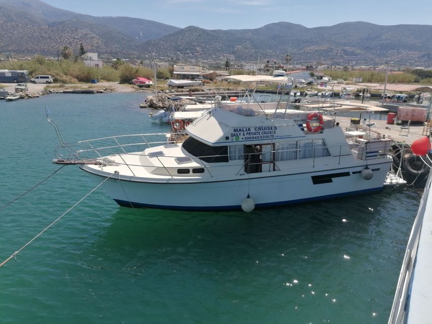 Crete: Snorkeling Boat Trip with Lunch and Transfer - On the water: swim and snorkeling stops with real time to enjoy