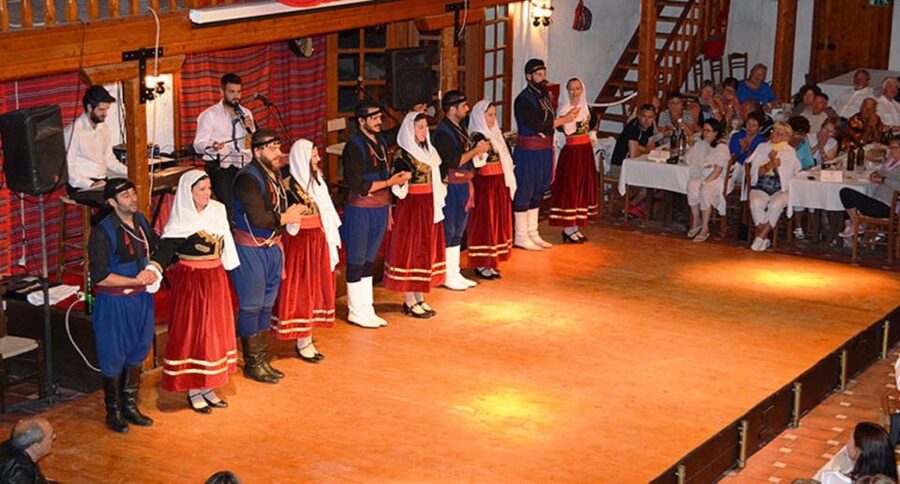 Crete: Traditional Dance Show and Buffet Dinner with Wine - Key Things I’d Watch For on This Crete Night