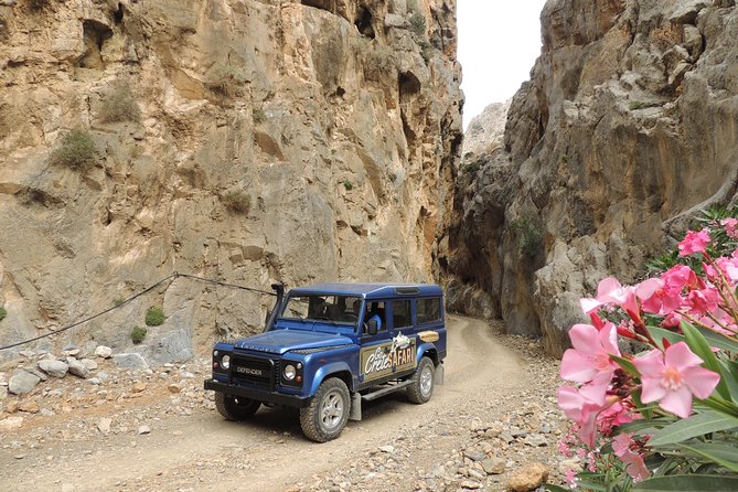 Crete: Tripitis Gorge South Crete Guided Jeep Safari - Lunch in Loukia-Vasiliki: Traditional Cretan Food and Local Wine
