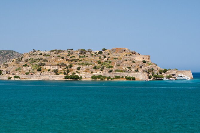 Cruise to Spinalonga, Kolokytha Bay & Agios Nikolaos with Lunch - Agios Nikolaos again: last stroll by the lake and port