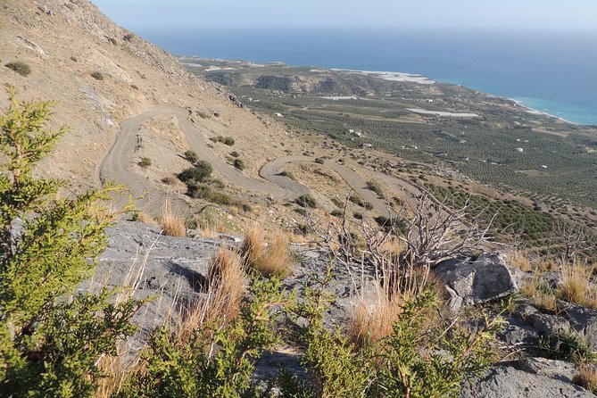 Discover The Secrets Of The Southern Crete Jeep Safari tour - Price and value: what $110.42 buys in an 8.5-hour private jeep day