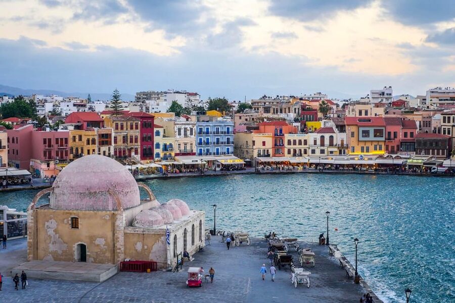 From Heraklion: Cruise to Balos Lagoon and Chania Old Town - Chania Old Town and the Venetian harbor: 2 hours that rewards a smart route
