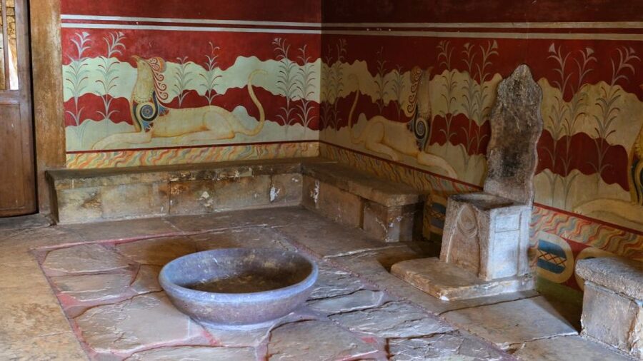 From Heraklion: Historical Center City Tour & Knossos Palace - Price and Value: What $47 Really Buys You