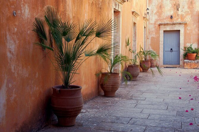 Full-Day West Crete Tour: Chania & Rethymnon Old Town and Kournas Lake - Morning Pickup in the Heraklion Area: Convenience vs. Time Off-Route