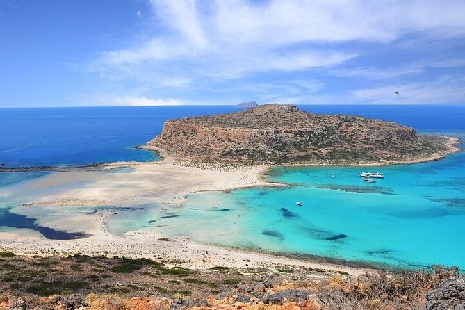 GRAMVOUSA and BALOS Boat & Beach & Lunch on CRETE - Gramvousa island: the Venetian castle climb (and why it’s worth it)