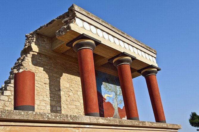 Guided Tour to Knossos Palace & Heraklion - Skip the stress at Knossos: heat, lines, and bathroom timing