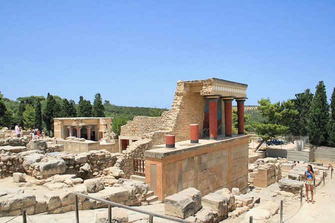 Half Day Private Tour to Knossos Palace (Skip the line) & Panoramic City Tour - Who this private Knossos and Heraklion tour fits best