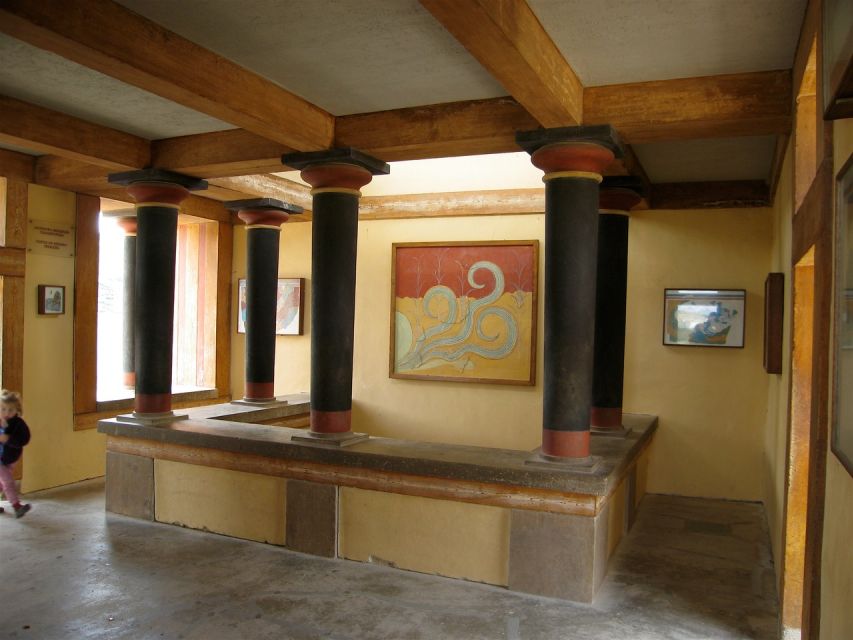 Heraklio:Knossos Palace-Museum-Heraklio ALL IN SKIP The line - Who This Tour Fits Best—and Who Might Prefer Something Else