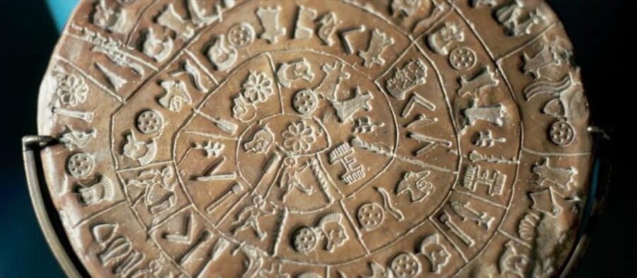 Heraklion: Archaeological Museum Ticket with City Audio Tour - Minoan Art Favorites: Frescoes, Bull-Leaping, and the Phaistos Disc