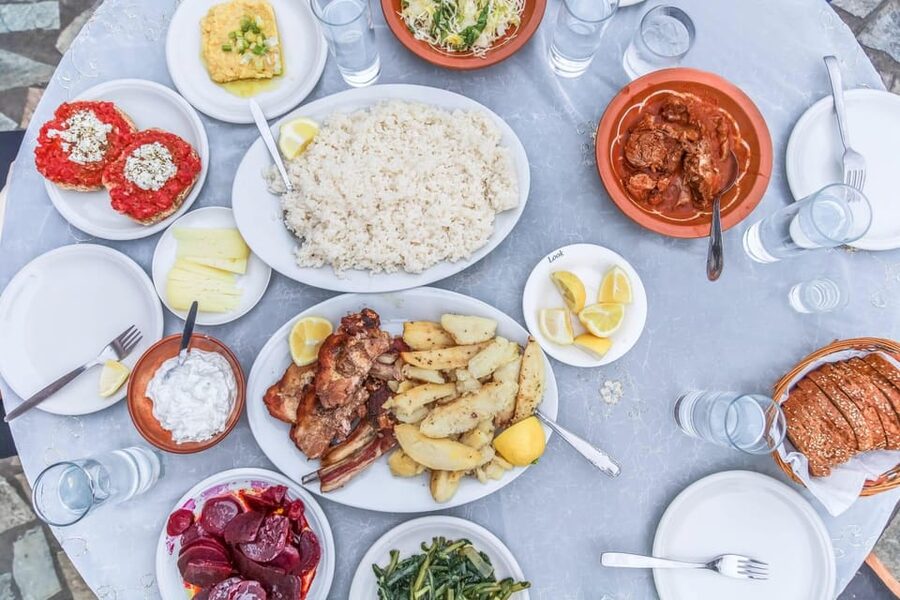 Heraklion City: Greek Food Tasting Walking Tour - Olives, cheeses, and cured meats: learning the Cretan staples