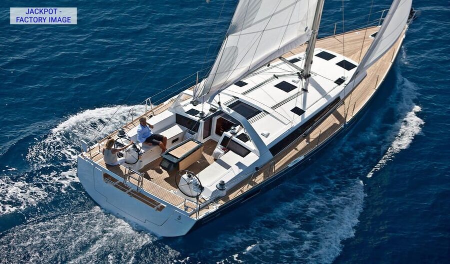 Heraklion: Dia Island Luxury Sailing Trip with Meal & Drinks - The cruise to Dia: views, pacing, and how to handle seasickness