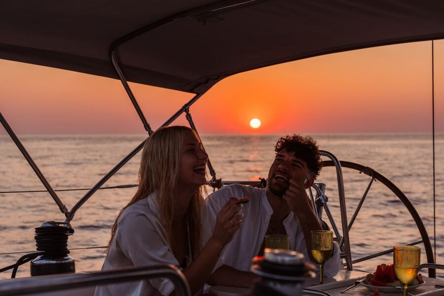 Heraklion: Dia Island Sailing Cruise with Snorkeling - Full-Day vs Half-Day: How the Menu and Stops Shape Your Day