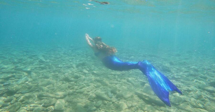 Heraklion: Diving, Swimming, and Snorkeling like a Mermaid - Mermaid-tail training near Heraklion: what this day is really like