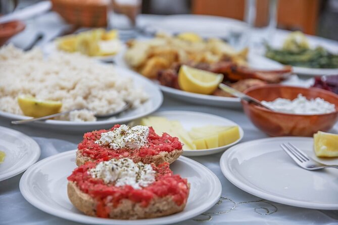 Heraklion: Ebike City tour - Food tasting & Wine tasting - Squares, markets, and church stops that keep you grounded in the local center