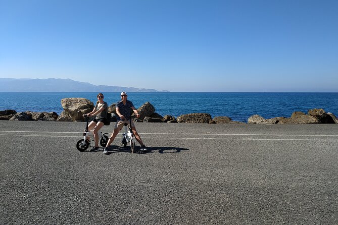 Heraklion: Ebike City tour - Food tasting & Wine tasting - The tasting circuit: wine at a tavern, Cretan food at a museum, and bugatsa at Lion’s Fountain