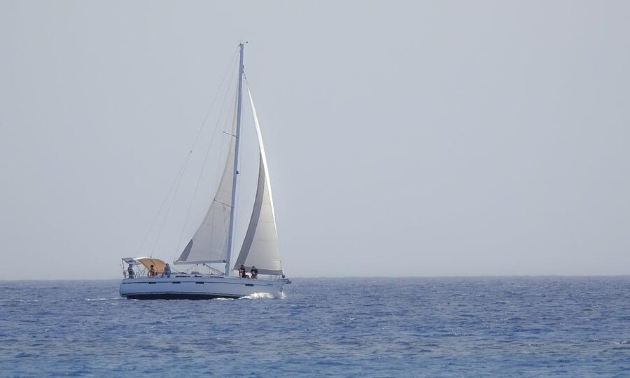 Heraklion: Sailing Cruise to Dia Island with Drinks and Meal - Should You Book This Heraklion to Dia Island Sailing Cruise?