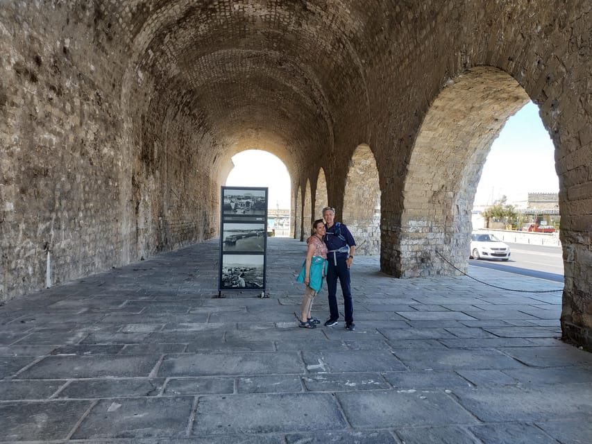 Heraklion: Sightseeing Tour with Greek Meze - Skipping the ticket line: small time-saver, real comfort