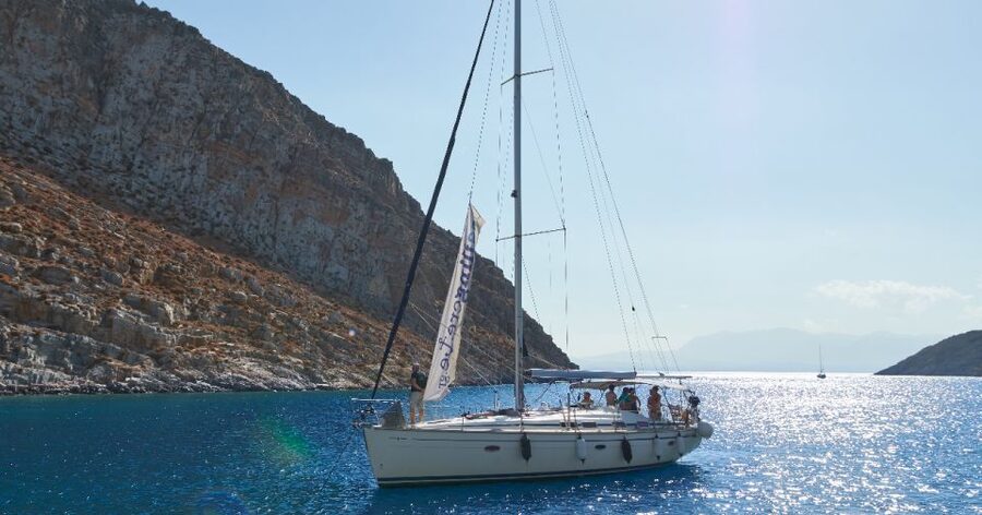 Heraklion: Sunset Sailing Cruise Dia Island with Snorkeling - The Menu: Food and Drinks on Board (Full-Day vs Half-Day)
