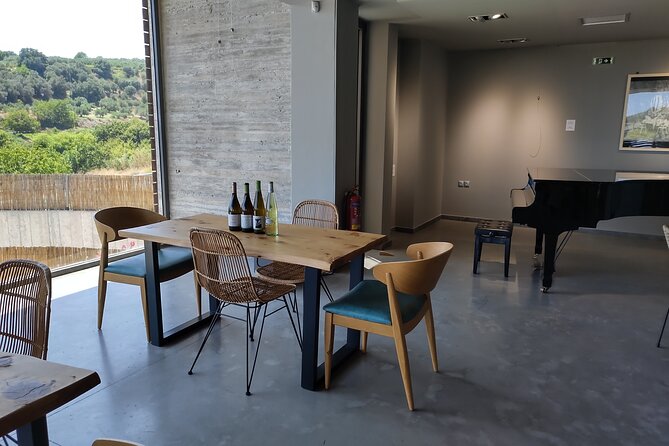 Heraklion SUV Private Guided Wine Tour with Lunch - Food and Wine Pairing: What You’ll Actually Learn at the Table