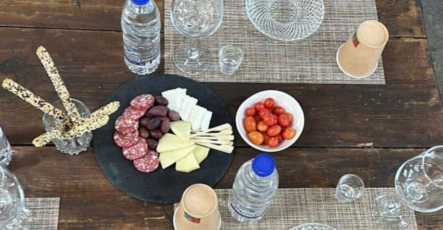 Heraklion: Walking city tour & Wine tasting - Meeting at Georgiadis Park: Where the Day Sets Its Pace