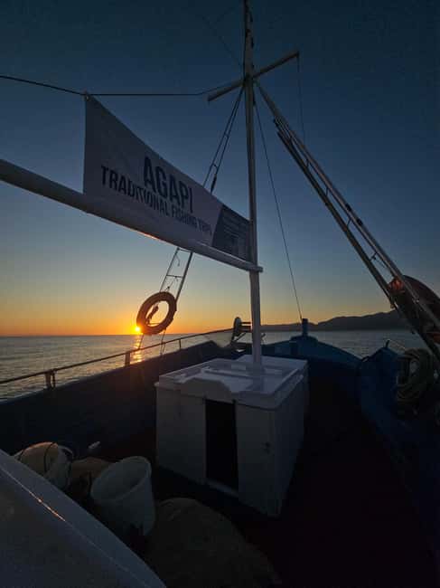 Hersonissos: Agapi Fishing Trips Sunset Cruise - Arriving at Agapi by Captain Nick: what to expect at check-in
