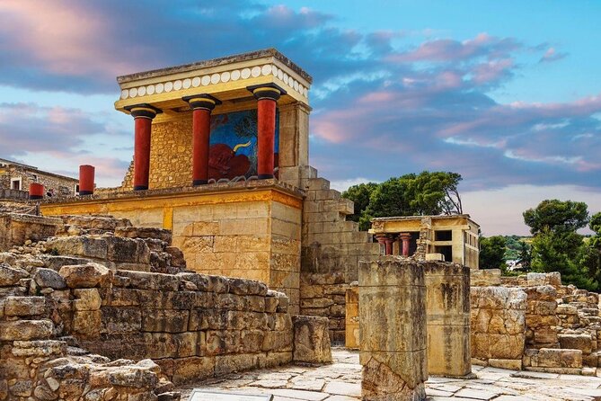 Knossos and Arch Museum of Heraklion (Guide+Transfer+Ticket) - What I love about Knossos with a small group