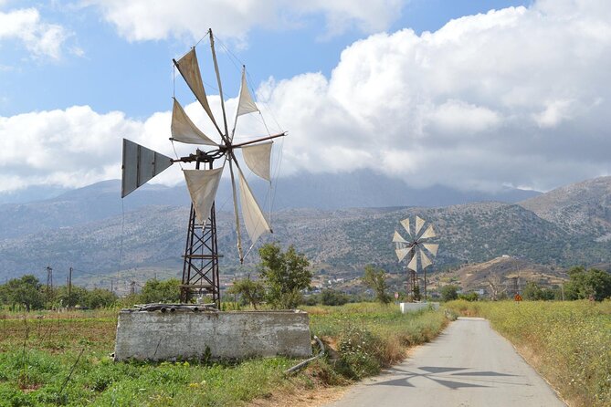 Knossos & Lasithi Plateau: Zeus Cave,Villages, Olive Oil Tour - Key highlights in a nutshell