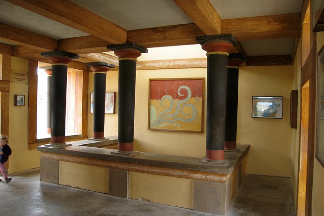 Knossos Palace guided tour - Heraklion City tour + market - Market walking with a live English guide: useful if you like to browse