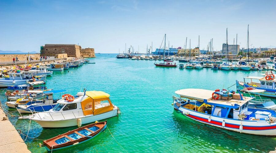 Knossos Palace & Heraklion City Tour From Heraklion - Heraklion Old Town walk and Venetian harbor roaming time