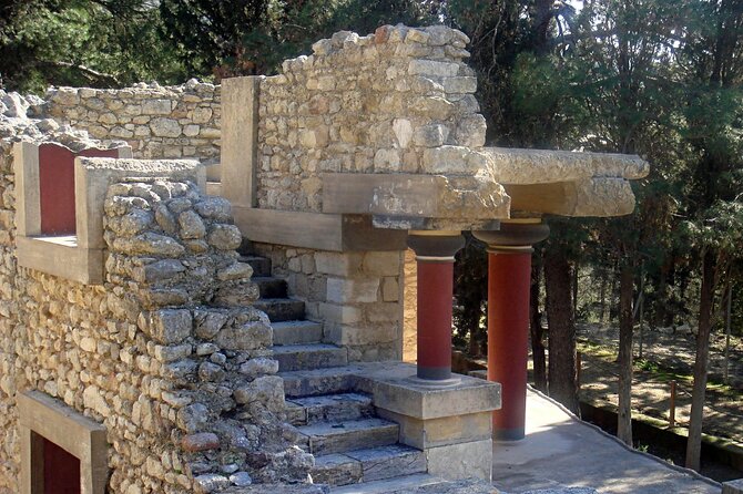 Knossos Palace & Historical Heraklion City Tour, with Old Market - Comfort and group size: how to get the best version of this day