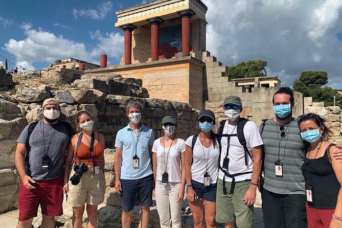 Labyrinth of Knossos Skip-the-Line Ticket with Tour Guide - Who should book this Knossos guide tour (and who might not)