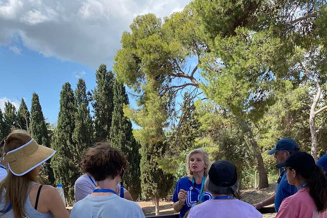 Labyrinth of Knossos Skip-the-Line Ticket with Tour Guide - The Palace of Knossos: what a guide helps you actually see