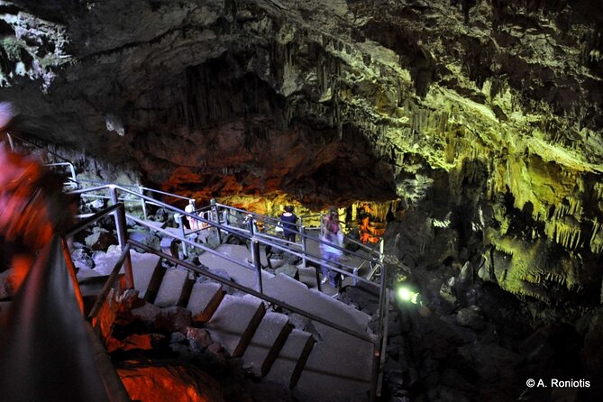 Lasithi - Zeus Cave -Olive Oil Factory - Traditional Villages - Agios Georgios at 850 meters: lunch that anchors the day