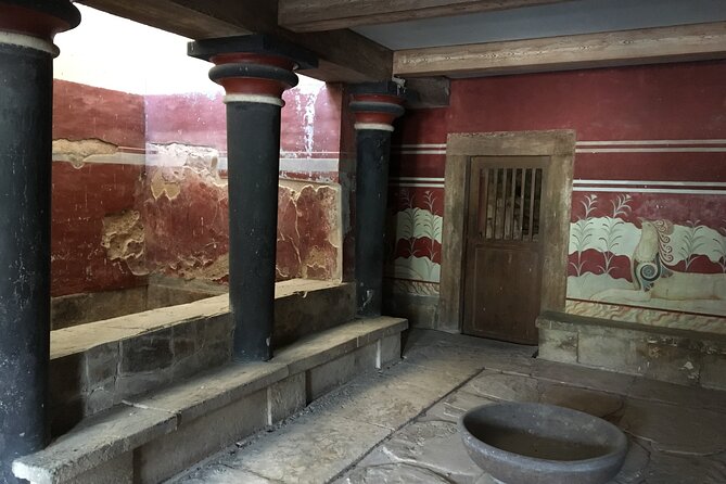 Palace of Knossos - Early Morning Ticket and avoid crowds - Minotaur myths: hear the legend, then connect it to the site