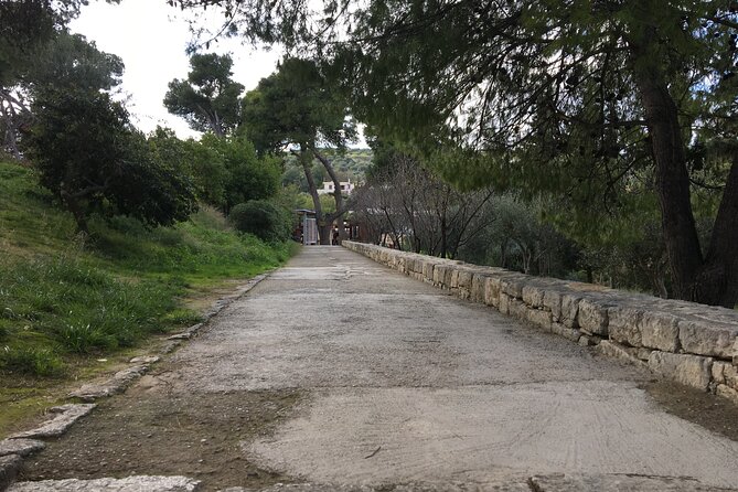 Palace of Knossos - Early Morning Ticket and avoid crowds - Crowd strategy: how you avoid the worst of Knossos
