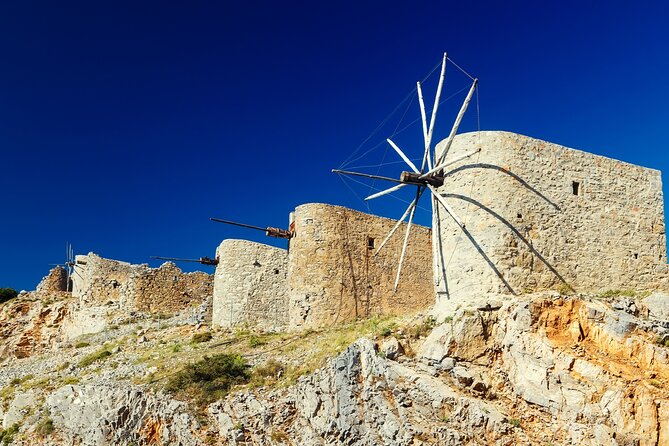 Private Full-Day East Crete Tour from Heraklion - Plaka: Tiny Fishing Village Time for Lunch or a Swim