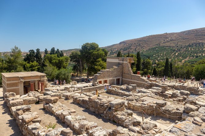 Private Full-Day Knossos-Lasithi Plateau-Cave of Zeus - Knossos Palace: the time-efficient walk-through that needs context
