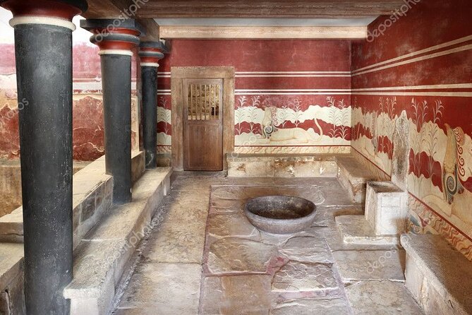 Private Guided Tour to Knossos Palace, the Museum and Heraklion - Why Knossos and Heraklion together works