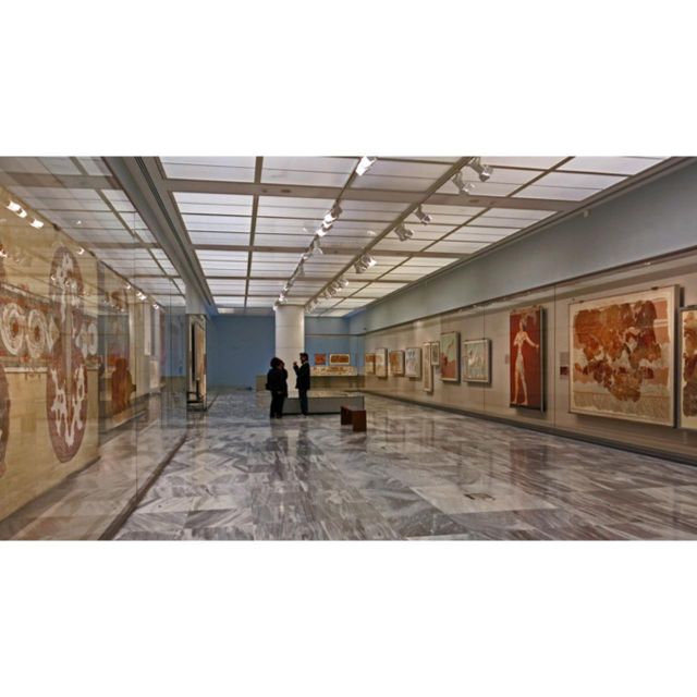 Private tour: Archeological Museum of Heraklion - Why the Heraklion Archaeological Museum feels like Minoan headquarters
