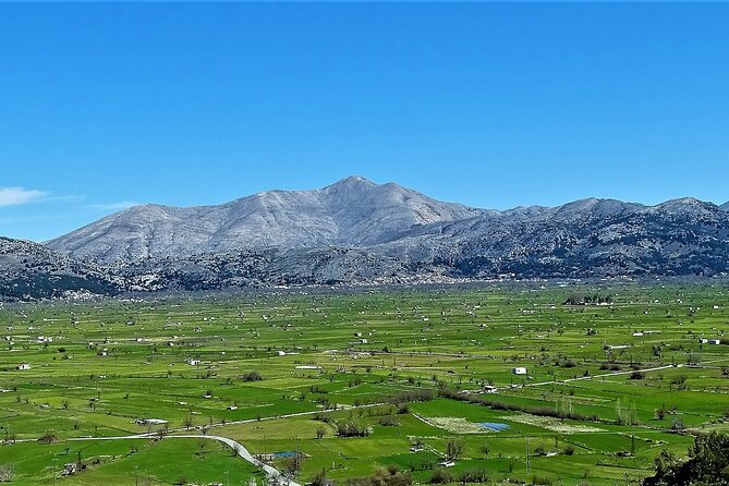 Private Tour-Knossos Palace Zeus Cave&Olive Oil Mill from Elounda - Lasithi Plateau windmills: photos, airflow, and an agricultural story